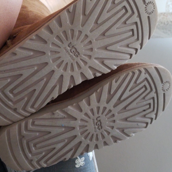 Ugg boots - Picture 5 of 7